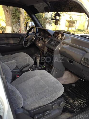Mitsubishi Pajero 1993, 310,936 km - 2.8 l - Xudat
