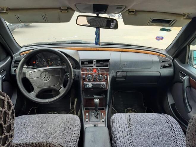 Mercedes C 240 1998, 425,632 km - 2.4 l - Bakı