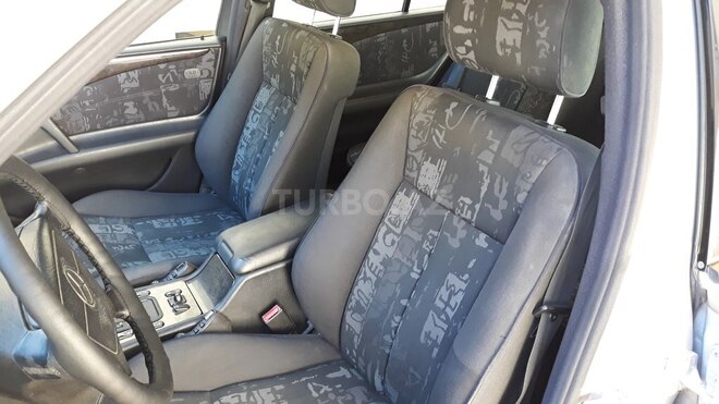 Mercedes E 200 1998, 289,000 km - 2.0 l - Gəncə