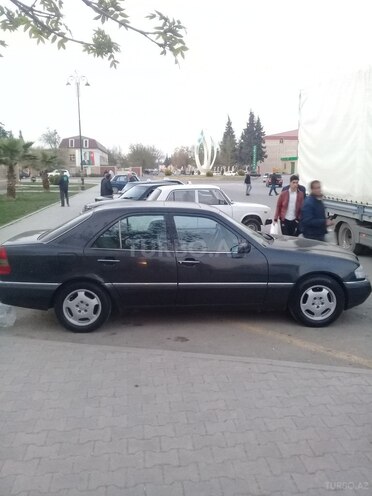Mercedes C 180 1994, 300,552 km - 1.8 l - Kürdəmir