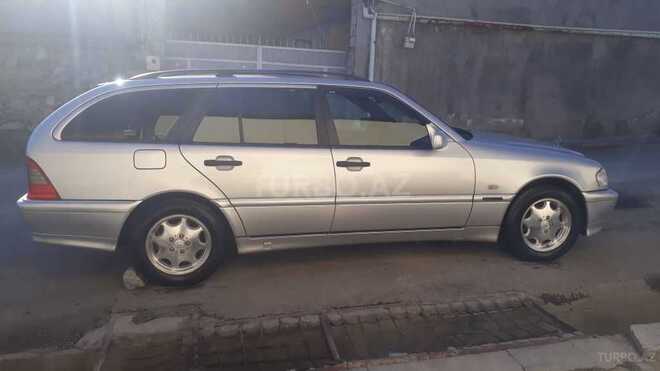 Mercedes C 200 2000, 295,000 km - 2.0 l - Şəki