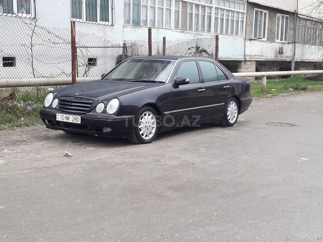 Mercedes E 280 2000, 300,000 km - 2.8 l - Bakı