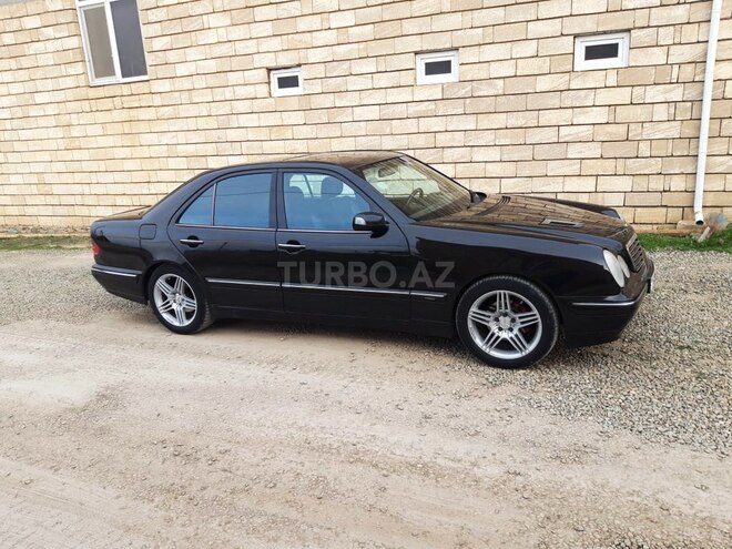 Mercedes E 320 2001, 223,500 km - 3.2 l - Gəncə