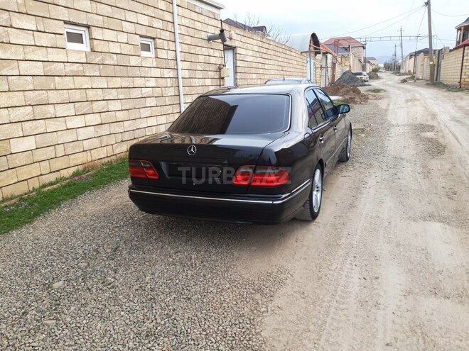 Mercedes E 320 2001, 223,500 km - 3.2 l - Gəncə