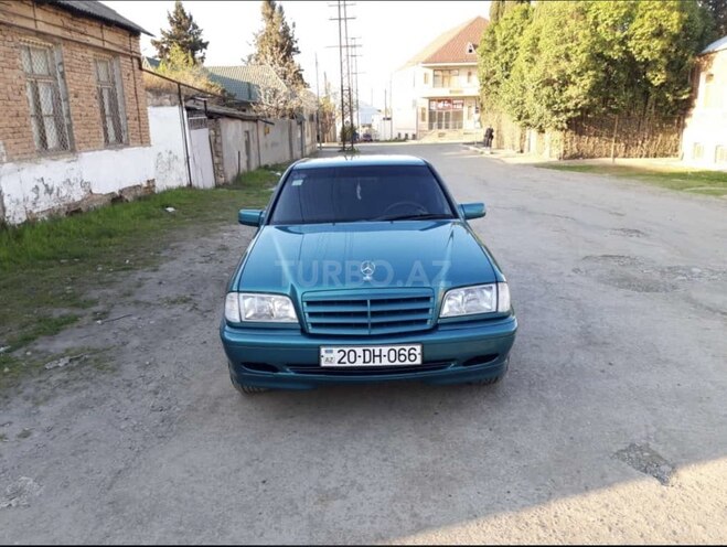 Mercedes C 180 1997, 290,000 km - 0.2 l - Gəncə
