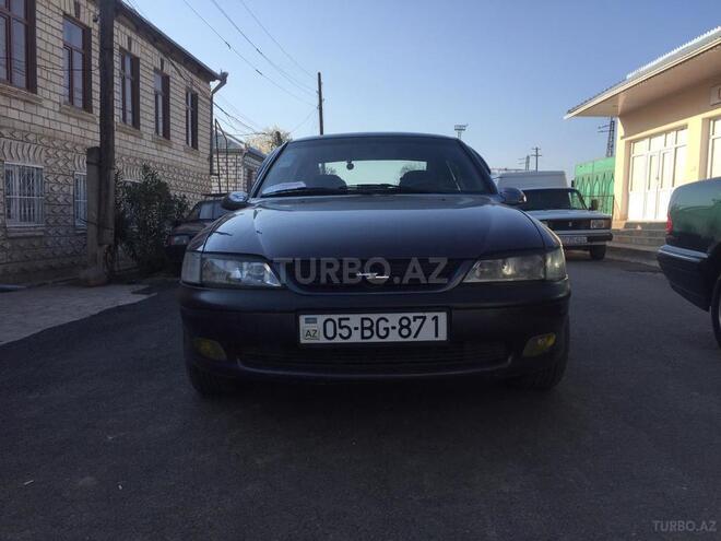 Opel Vectra 1996, 201,000 km - 1.6 l - Ağstafa