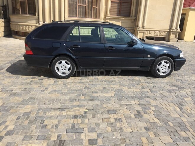 Mercedes C 180 1999, 255,000 km - 1.8 l - Bakı