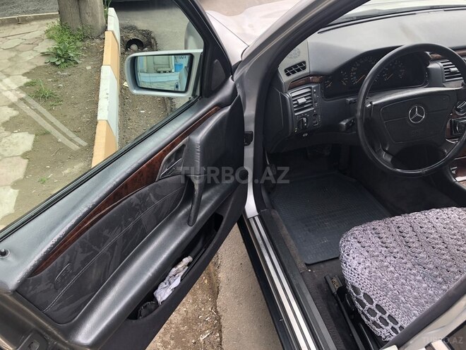 Mercedes E 240 1999, 260,000 km - 2.4 l - Ağcabədi