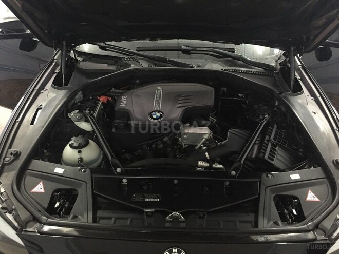BMW 528 2013, 110,400 km - 2.0 л - Bakı