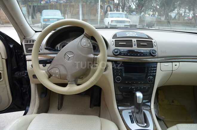 Mercedes E 270 2003, 292,500 km - 2.7 l - Bakı