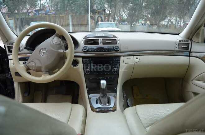 Mercedes E 270 2003, 292,500 km - 2.7 l - Bakı