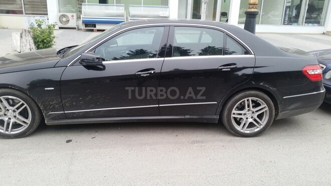 Mercedes E 350 2009, 116,000 km - 3.5 l - Sumqayıt