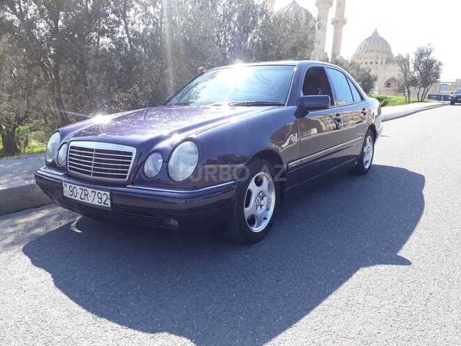 Mercedes E 220 1998, 438,063 km - 2.2 l - Bakı