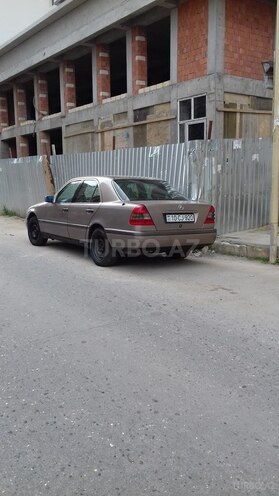 Mercedes C 220 1993, 250,000 km - 2.2 л - Bakı
