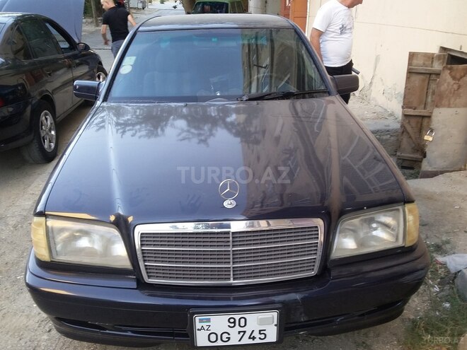 Mercedes C 200 1995, 300,670 km - 2.0 l - Bakı