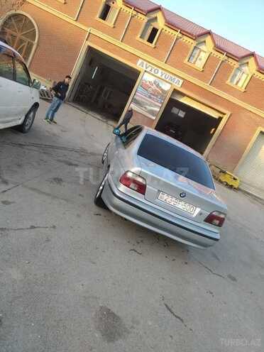 BMW 528 1997, 328,000 km - 2.8 л - Bakı