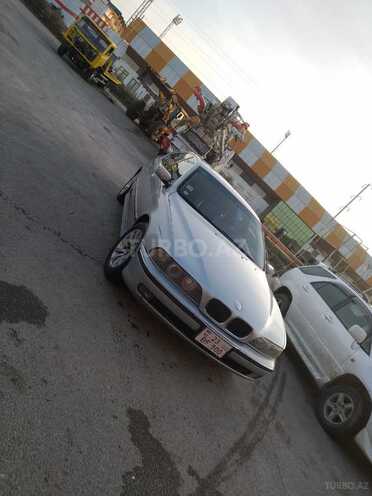 BMW 528 1997, 328,000 km - 2.8 л - Bakı