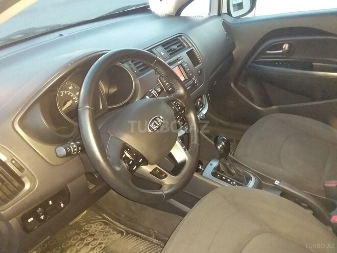 Kia Rio 2013, 85,000 km - 1.6 l - Bakı