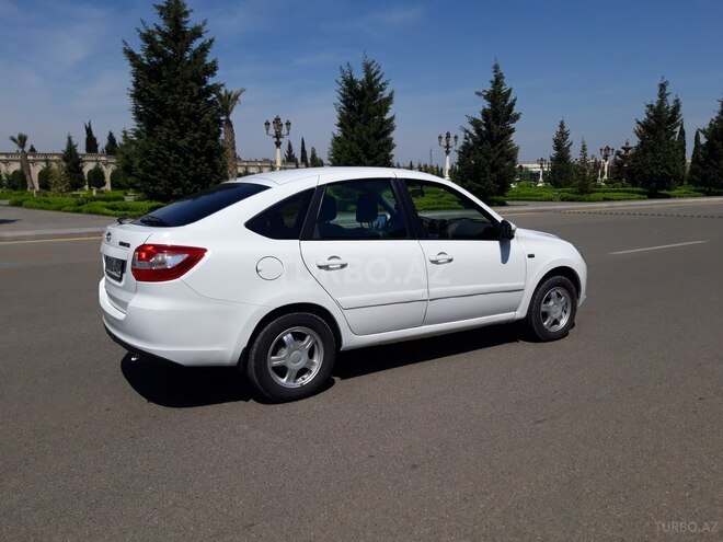 LADA (VAZ) Granta 2015, 63,000 km - 1.6 l - Gəncə