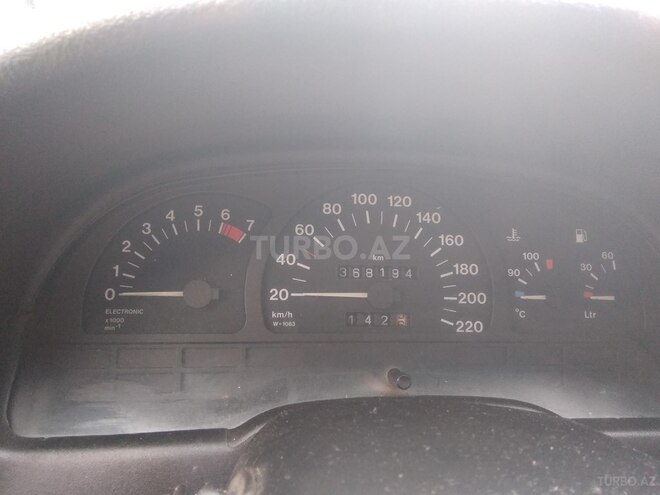 Opel Vectra 1995, 367,000 km - 1.6 l - Zaqatala