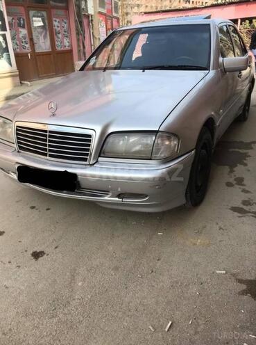 Mercedes C 220 2000, 450,000 km - 22.0 l - Bakı