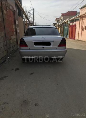 Mercedes C 220 2000, 450,000 km - 22.0 l - Bakı