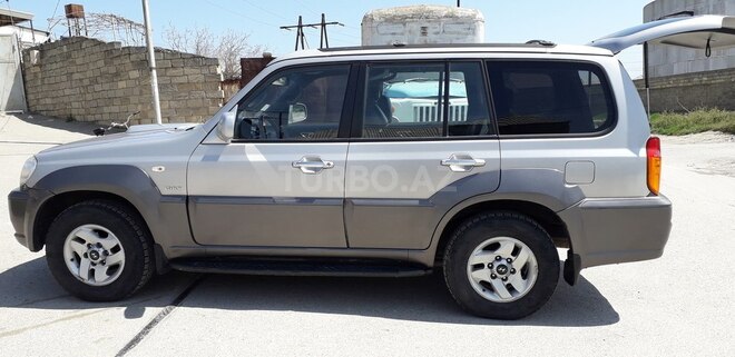 Hyundai Terracan 2003, 265,000 km - 2.9 l - Bakı