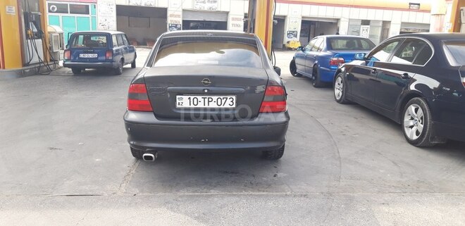 Opel Vectra 1997, 150 km - 2.0 l - Bakı