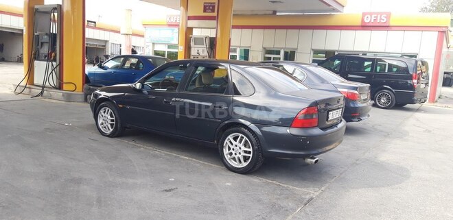 Opel Vectra 1997, 150 km - 2.0 l - Bakı