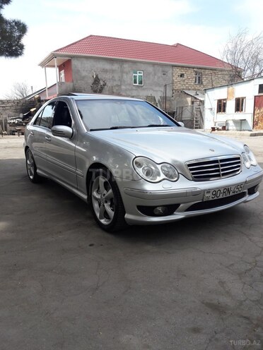 Mercedes C 250 2007, 196,000 km - 0.3 l - Bakı