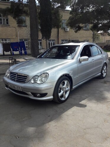 Mercedes C 250 2007, 196,000 km - 0.3 l - Bakı