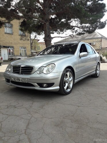 Mercedes C 250 2007, 196,000 km - 0.3 l - Bakı
