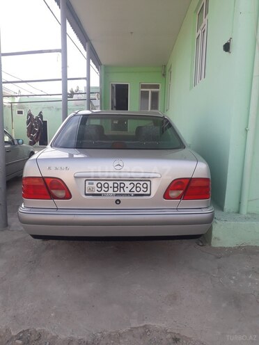 Mercedes E 230 1997, 179,307 km - 2.3 l - Bakı