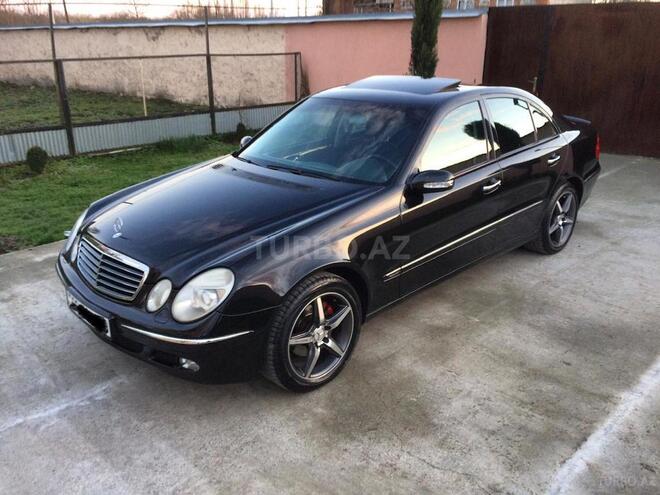 Mercedes E 240 2002, 243,699 km - 2.4 л - Balakən