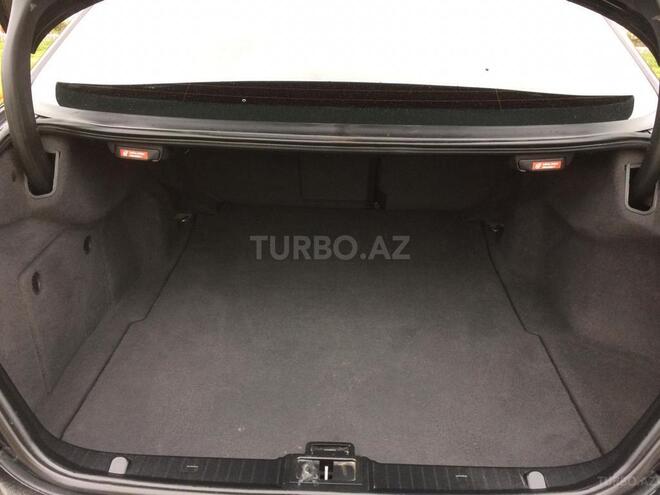 Mercedes E 240 2002, 243,699 km - 2.4 л - Balakən