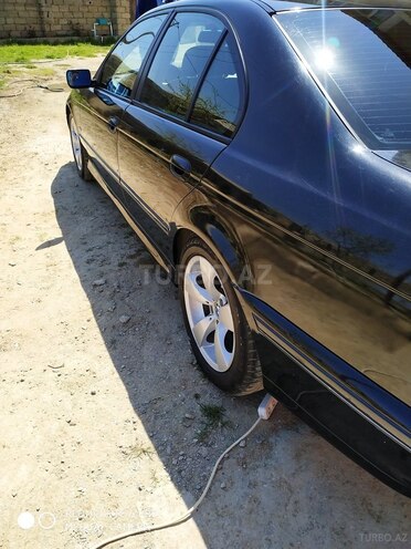 BMW 528 1999, 5,000,000 km - 2.8 l - Bakı