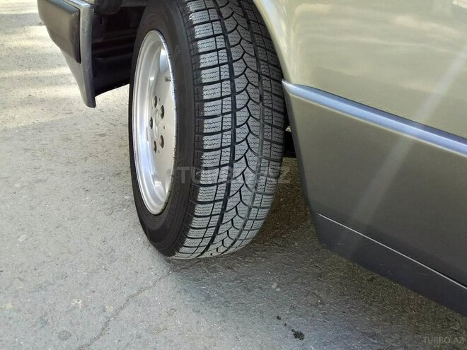 Mercedes 190 1992, 265,000 km - 1.8 л - Bakı