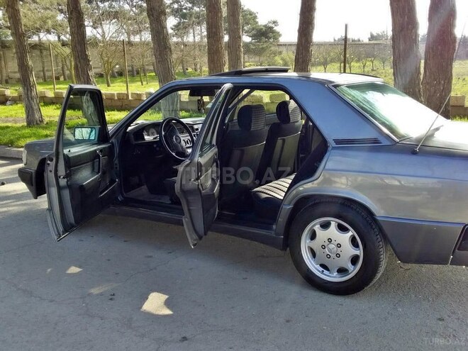 Mercedes 190 1992, 265,000 km - 1.8 л - Bakı