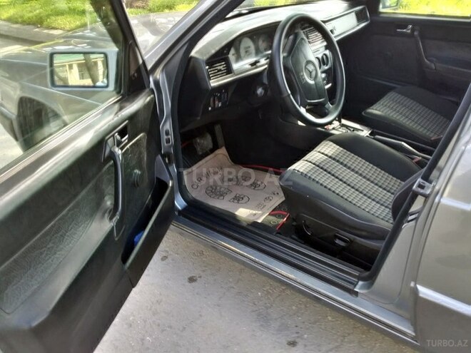 Mercedes 190 1992, 265,000 km - 1.8 л - Bakı