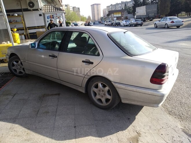 Mercedes C 240 1998, 248,760 km - 2.4 l - Bakı