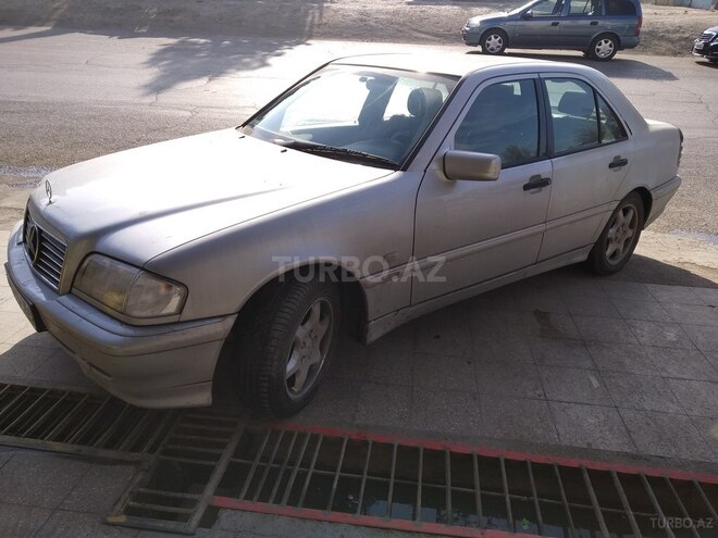 Mercedes C 240 1998, 248,760 km - 2.4 l - Bakı