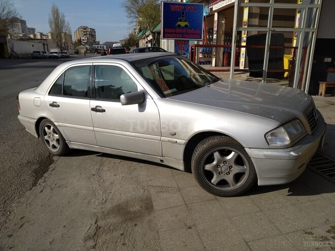 Mercedes C 240 1998, 248,760 km - 2.4 l - Bakı