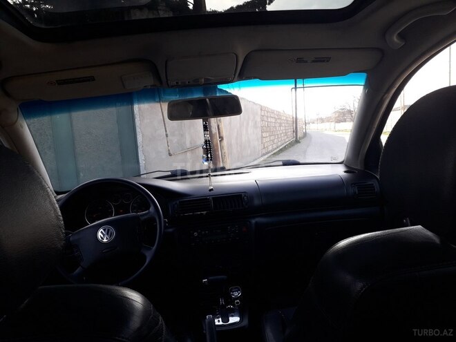Volkswagen Passat 2001, 264,000 km - 1.8 l - Sumqayıt
