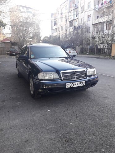 Mercedes C 180 1995, 285,000 km - 1.8 l - Bakı