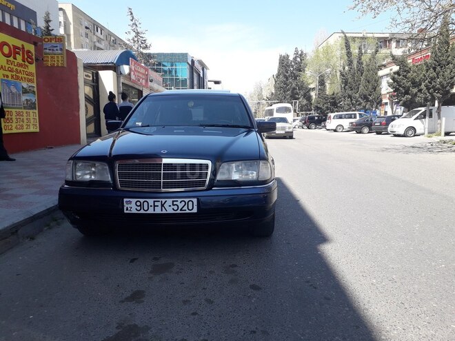 Mercedes C 180 1995, 285,000 km - 1.8 l - Bakı