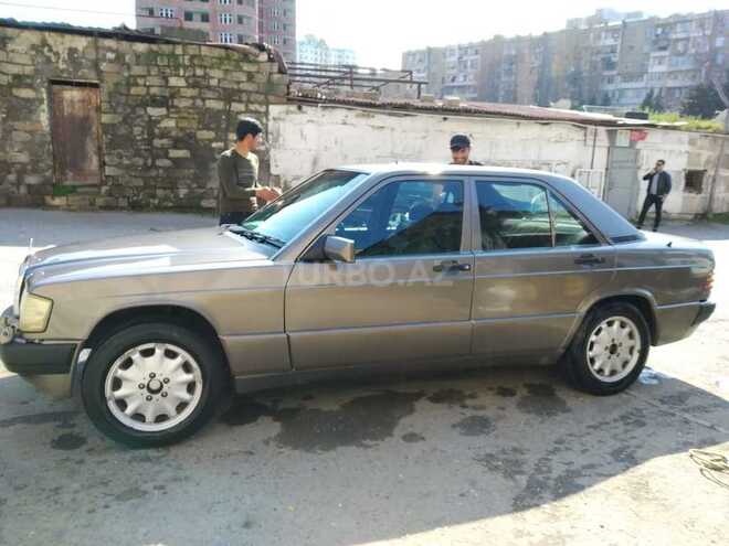 Mercedes 190 1991, 410,086 km - 2.0 l - Bakı