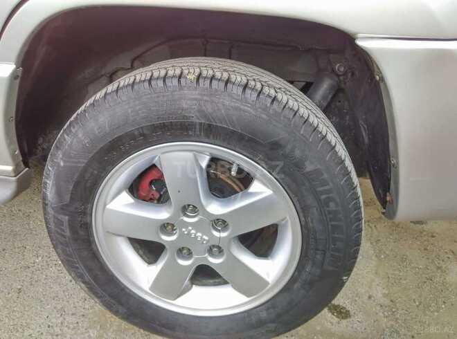 Jeep Grand Cherokee 2004, 234,000 km - 2.7 l - Bakı