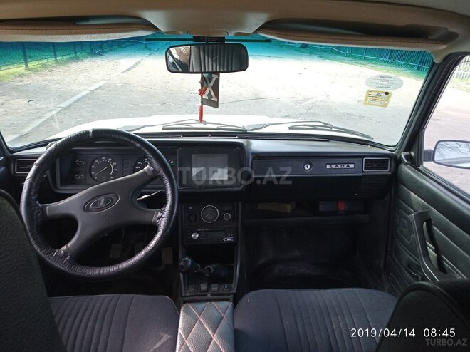 LADA (VAZ) 2107 2003, 172,000 km - 1.6 l - Qax