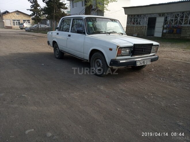 LADA (VAZ) 2107 2003, 172,000 km - 1.6 l - Qax