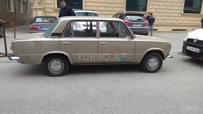 LADA (VAZ) 21011 1975, 256,300 km - 1.3 l - Bakı